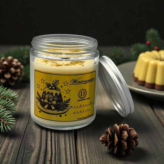 Weihnachtspudding Duftkerze – Winterzauber Edition in Gold