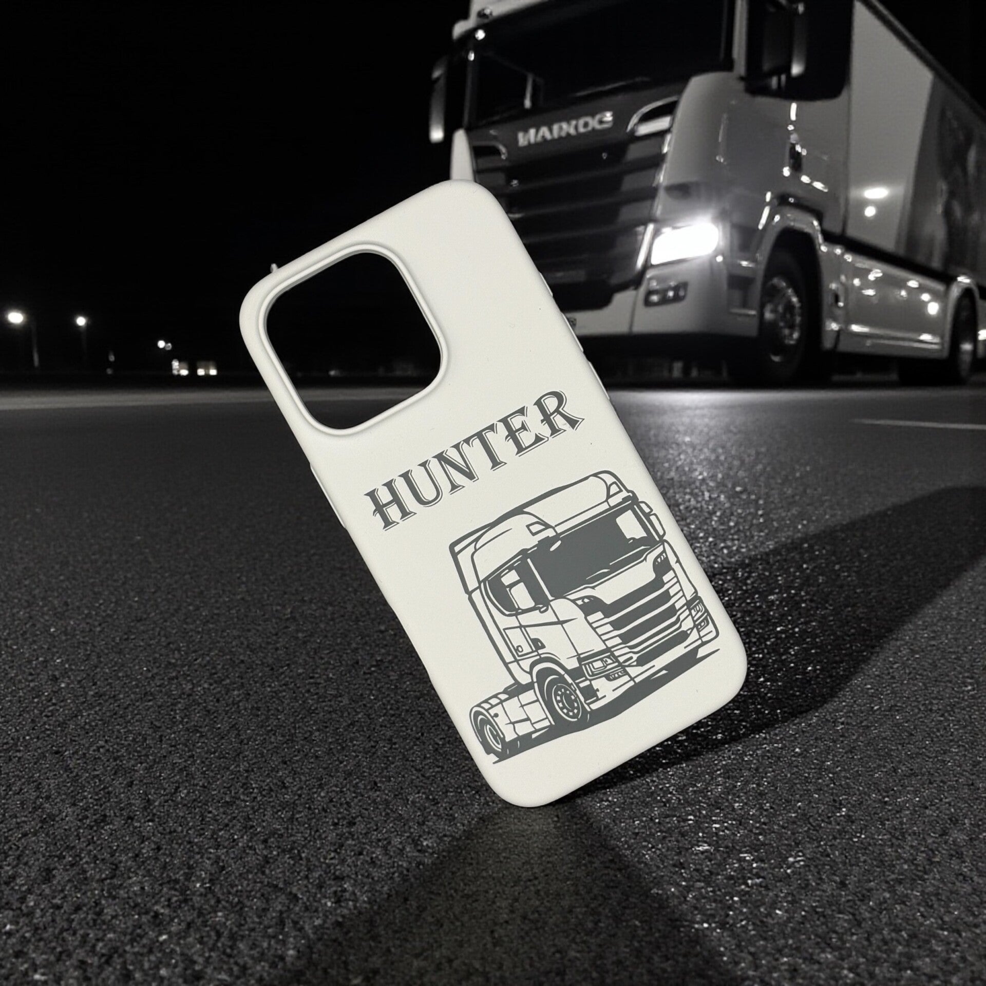 Personalisierte iPhone Handyhülle mit LKW Motiv & Wunschname