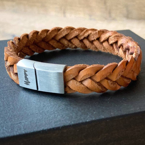 Subtile braided brown