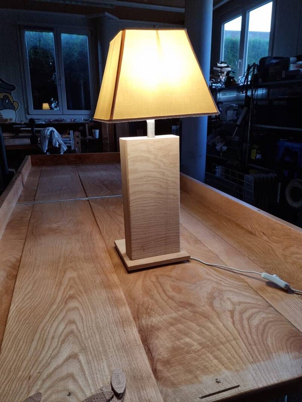 Tischlampe Esche Massiv - Unikat