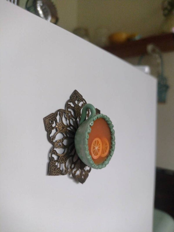 Miniatuur theekopje met magneet