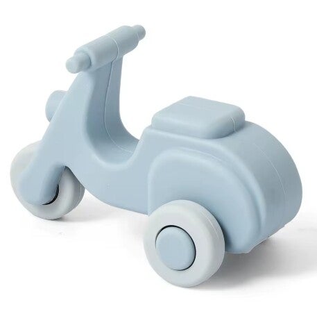 Bijt-figuurtje scooter in licht-blauw.