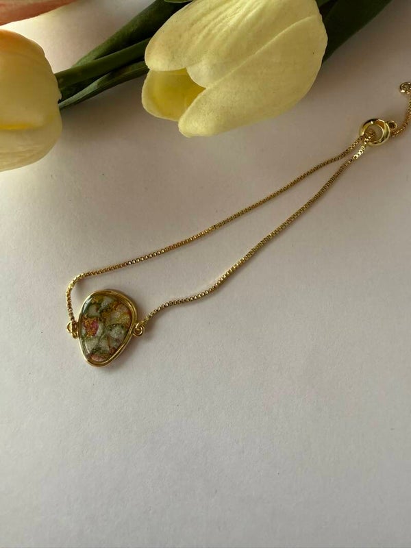 Armband; Tunnelzug; goldfarben; grün-gelb-rot