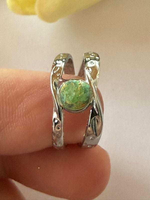 Ring rund silberfarben; grün