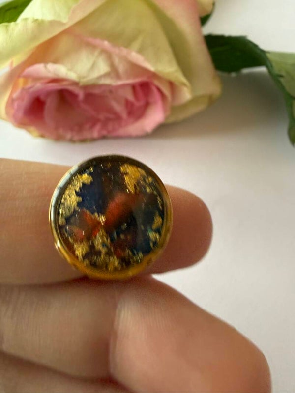 Ring runde goldfarben; bunt