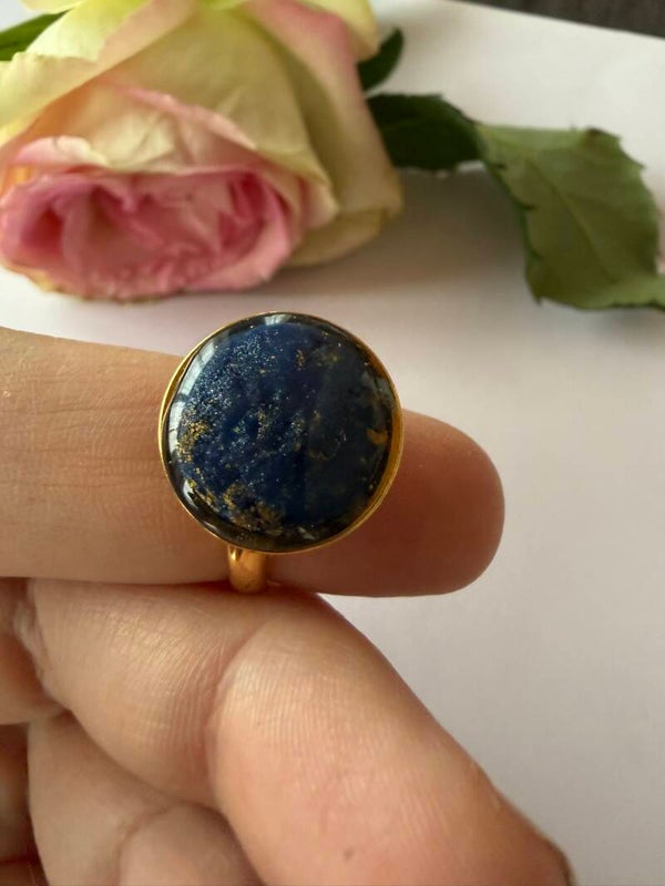 Ring rund goldfarben; blau