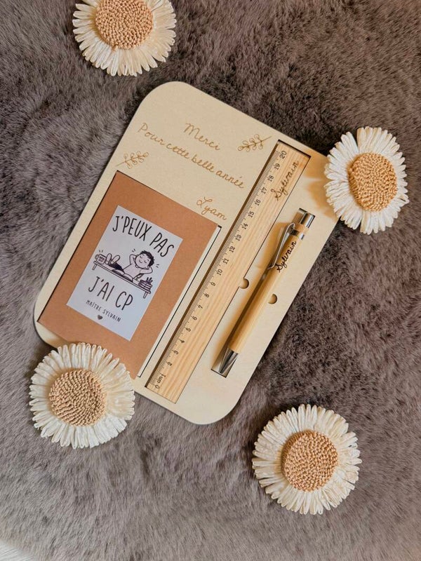 Coffret cadeau personnalisé pour maître/maîtresse ✨