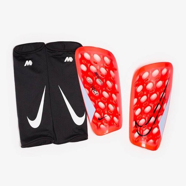 NIKE MERCURIAL LITE SHIN GUARDS