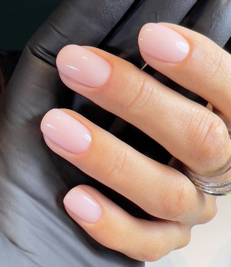 Schoonheidssalon nagelsalon nagelstyliste nagels gelaatsverzorgingen dermaplanning aquafacial wimperlifting wenkbrauwen ontharingen Bavikhove Hulste Harelbeke Kuurne Kortrijk Izegem Wielsbeke