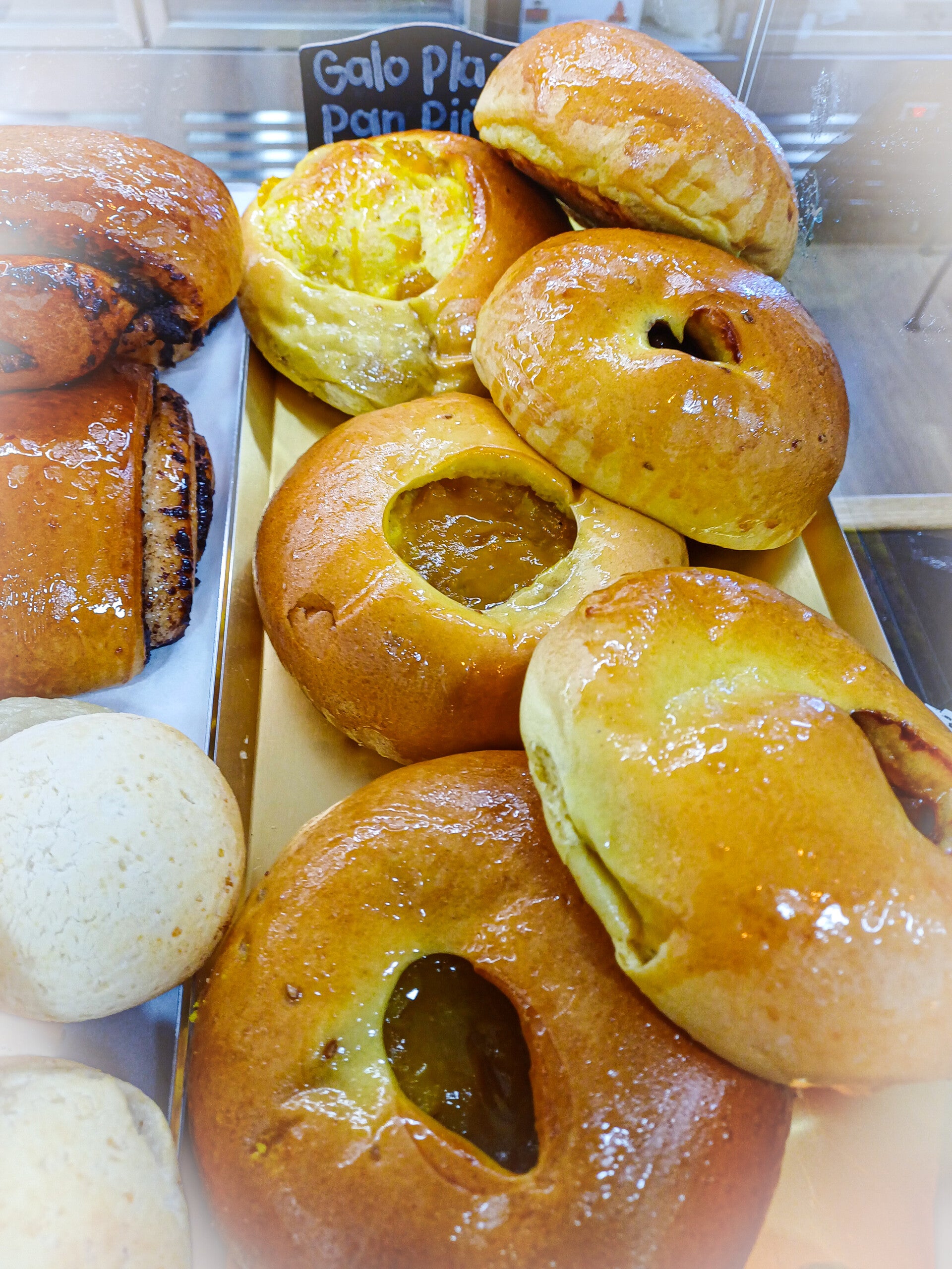 Pan de dulce de leche, y Pan de piña