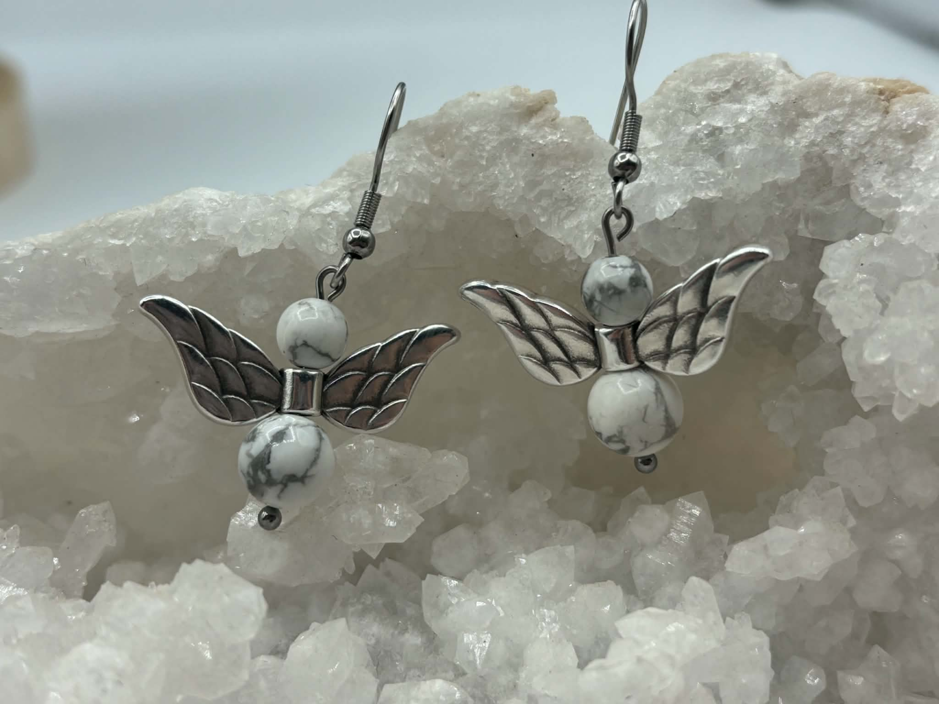 B.O | Howlite blanche