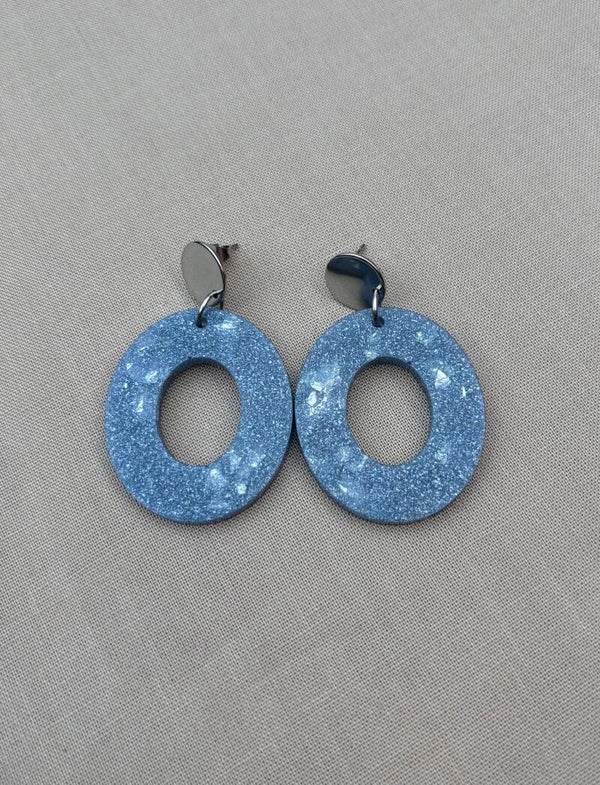 Oorbellen blauw met zilveraccenten