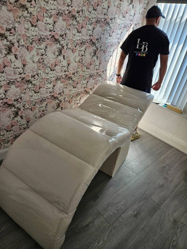 Teddy Boucle Fluted Beauty Lash Bed