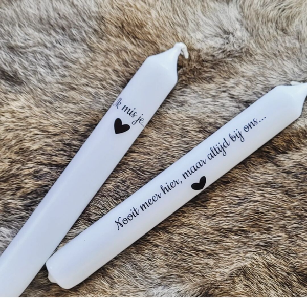 Tekstkaars | Nooit meer hier maar altijd in ons... ♡