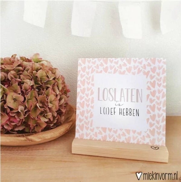 Ansichtkaart XL | Loslaten is l(i)ef hebben