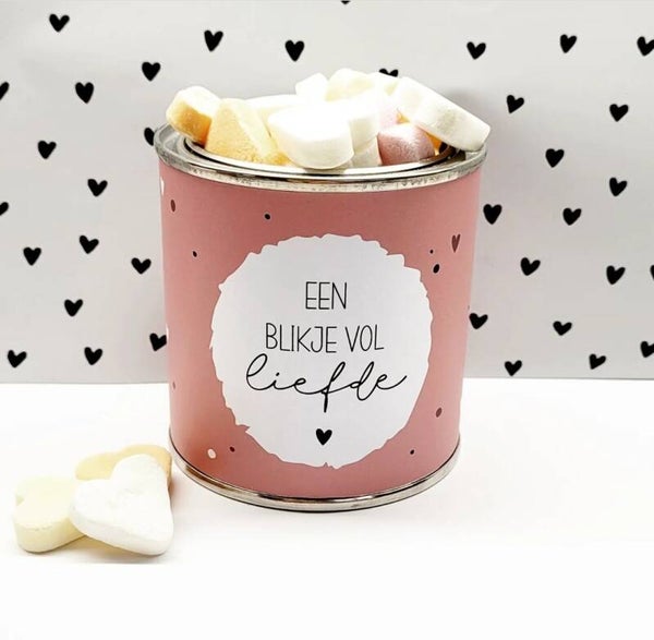Blikje met wikkel | Een blikje vol liefde