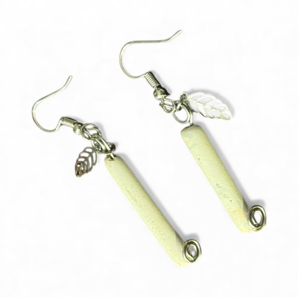 Mudlarked Clay Pipe Stem and Wire Leaves