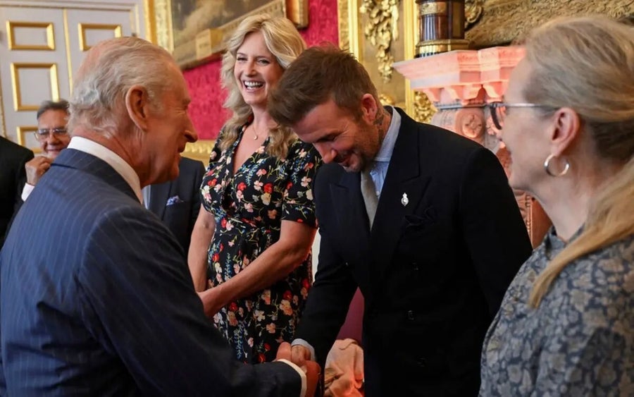 David Beckham devient "Sir David" : l’ex-footballeur anobli par Charles III pour ses engagements sportifs et humanitaires