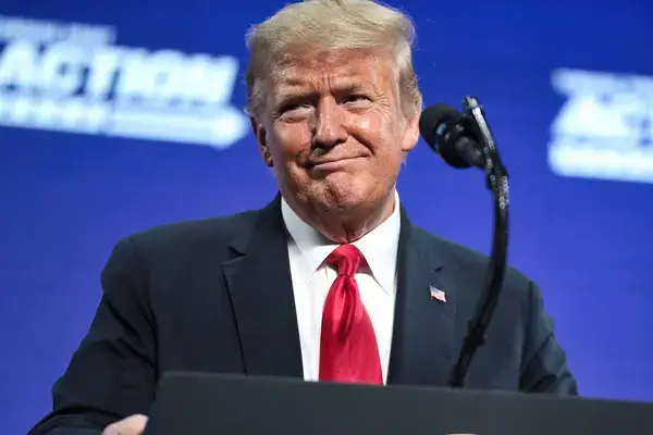 Après les frappes : Trump rejoue les vieux démons du « changement de régime »