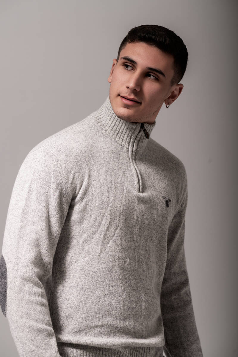 4-standard-n6kp1l.jpg