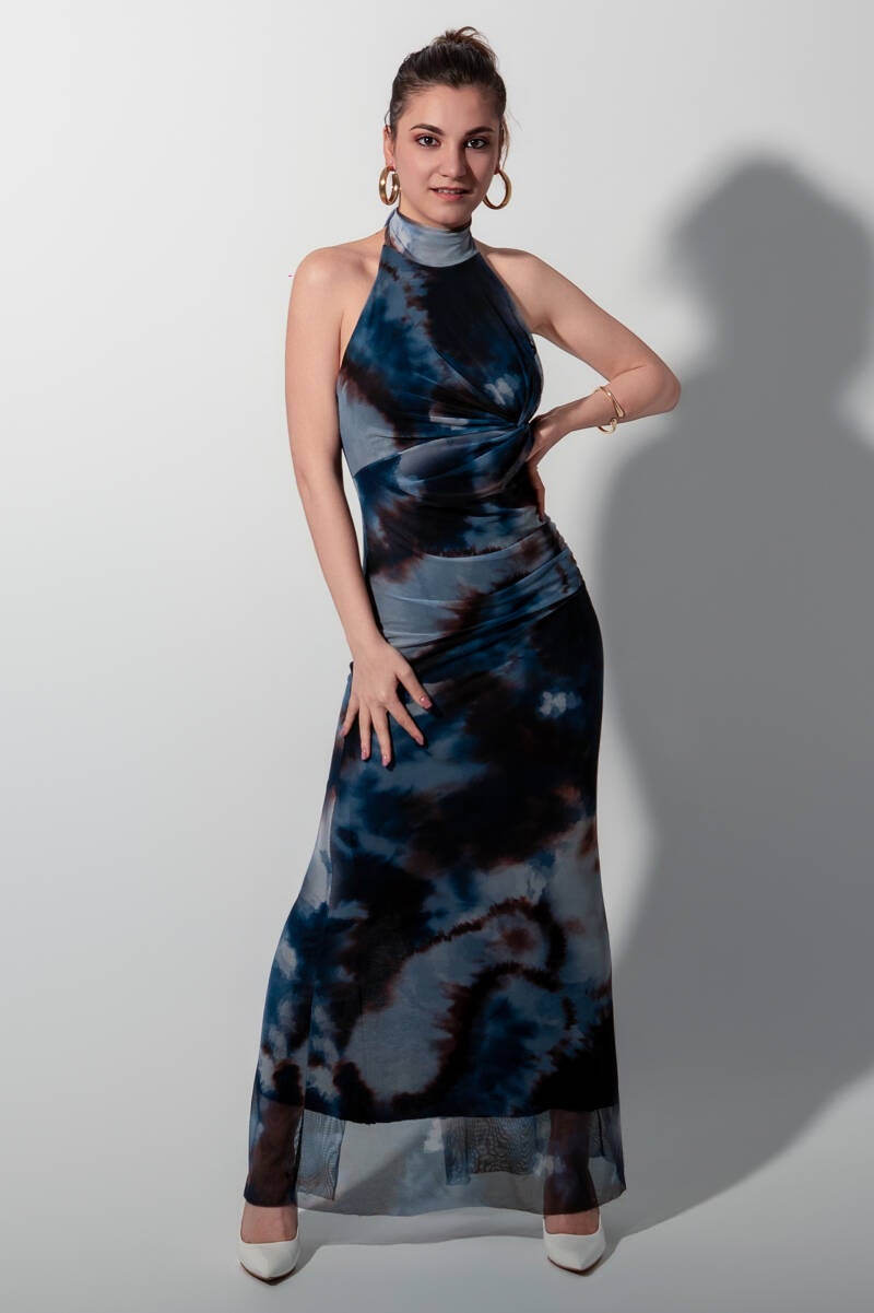 book-anta-xrysa_-2052-edit-standard.jpg