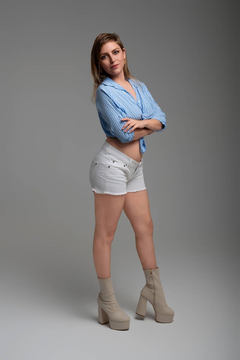 book-konstantina-13-6-26-9280-edit-standard.jpg