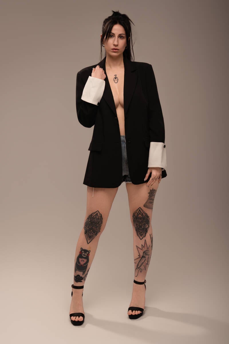 book-krista-myrto-themis-sia-3644-edit-standard.jpg