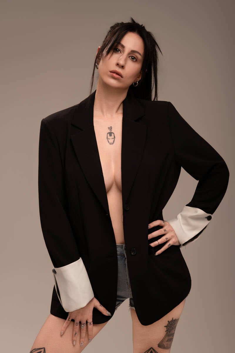 book-krista-myrto-themis-sia-3669-edit-standard.jpg