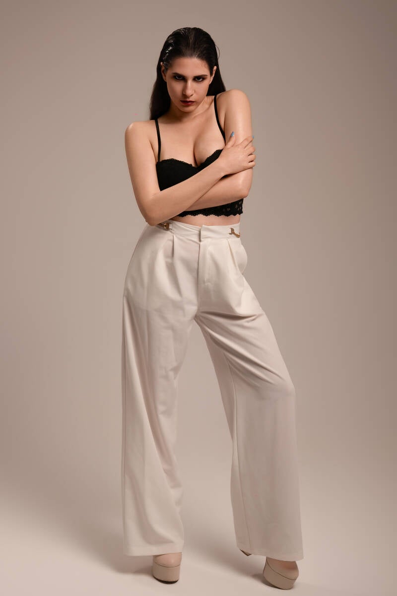 klelia-26-6-26-6784-edit-standard.jpg