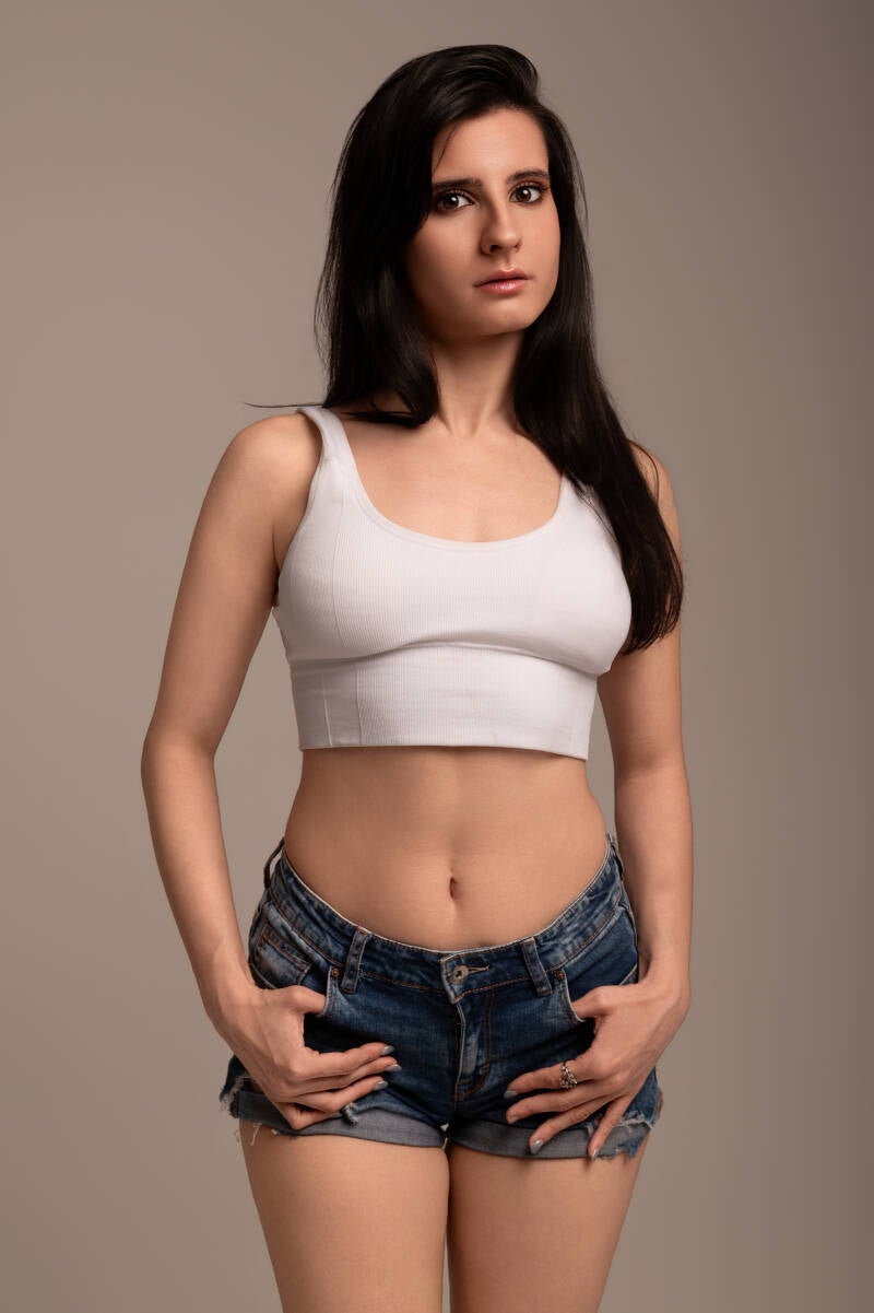 zina-ioanna-myk_-7478-edit-standard.jpg