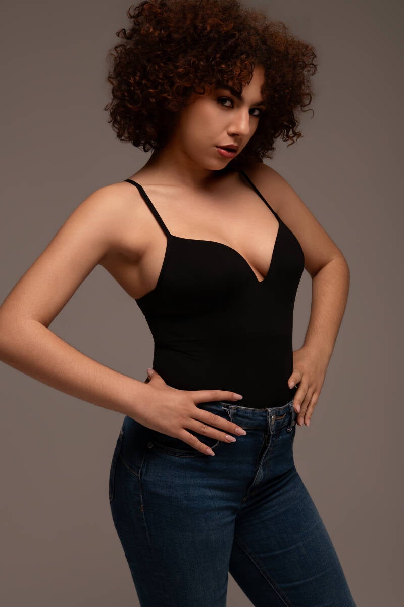 zina-ioanna-myk_-7828-edit-standard.jpg