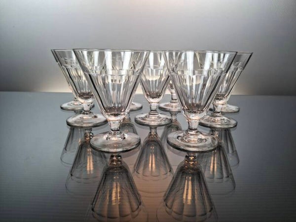 9 crystal wine glasses Val Saint Lambert “Eure – Côtes plates”