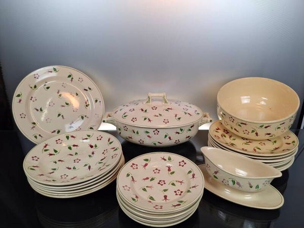 19th century Boch Frères Ceramic tableware “Mercure”