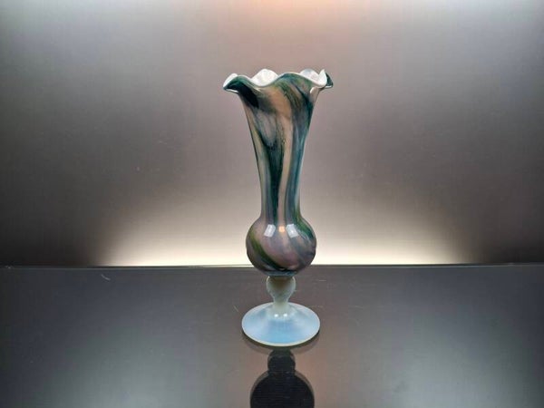 Italian Opaline art vase "Vetreria Barbieri"