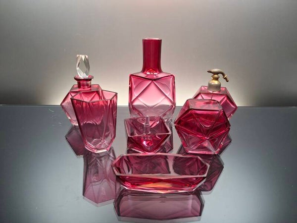 Art Deco pink toilet set “Moser & Söhne”