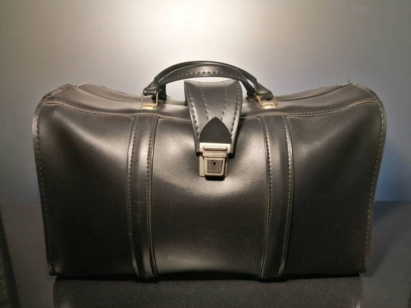 Vintage Back travel / doctor bag