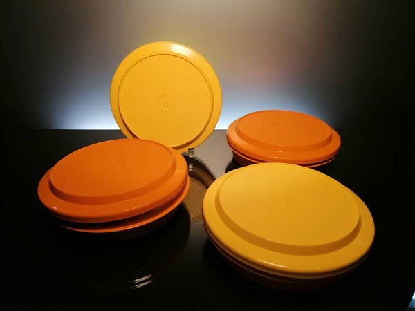 4 vintage storage boxes “Tupperwaere”