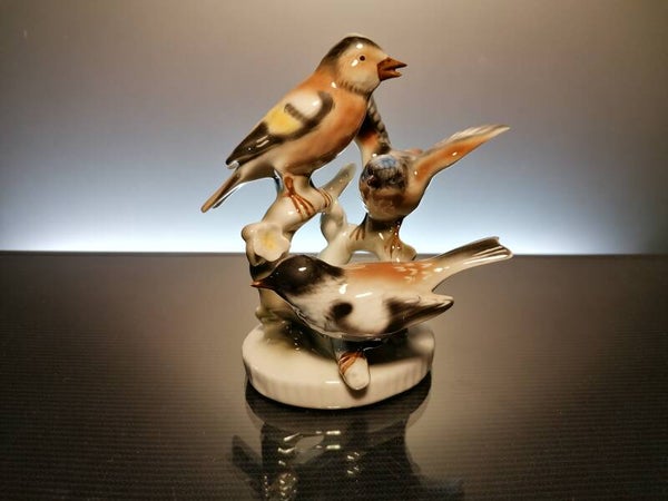 Group of German porcelain birds “Gerold Porzella Bavaria”