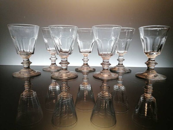 7 Le Creusot Crystal wine glasses “Caton” anno 1770
