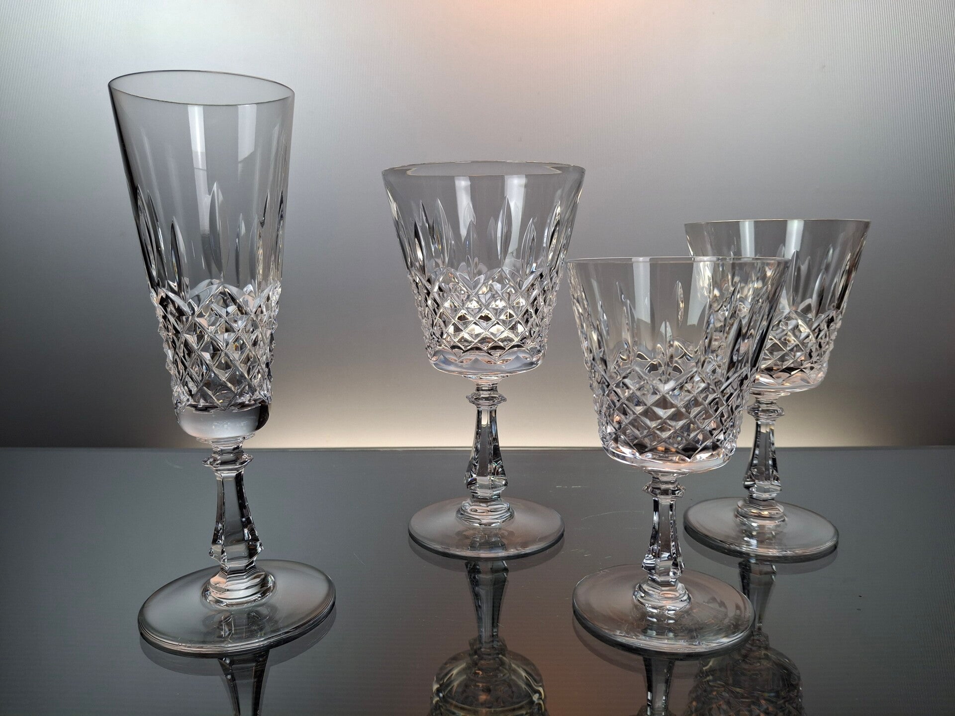 24 Belgium crystal glasses Val Saint Lambert « Walton»