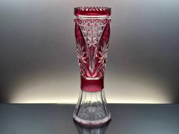 Val Saint Lambert Ruby red crystal vase “Hubert Fouarge”