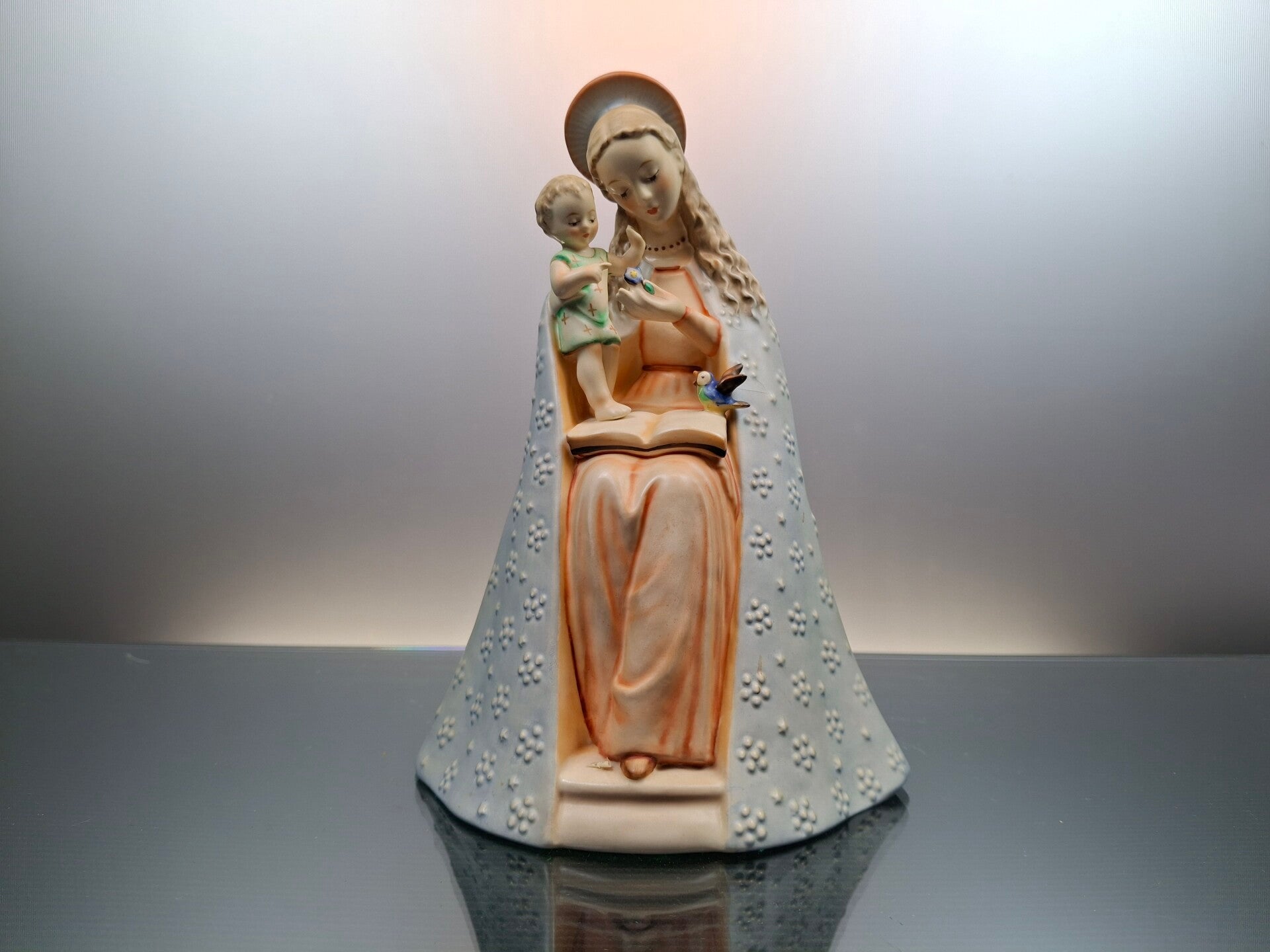 German vintage porcelain Holy Mary with child "Goebel - hummel"