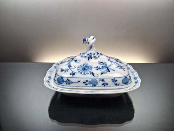 Porcelain vegetable bowl - blue onion « Zwiebelmuster » Meissen – Carl Teichert
