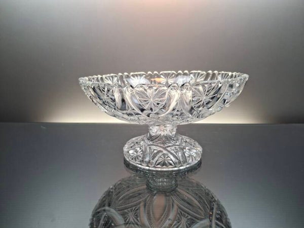 Belgian Art Deco fruit bowl on foot “Lucrése – Val Saint Lambert”