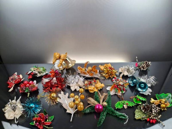 23 Vintage Christmas tinsel corsages