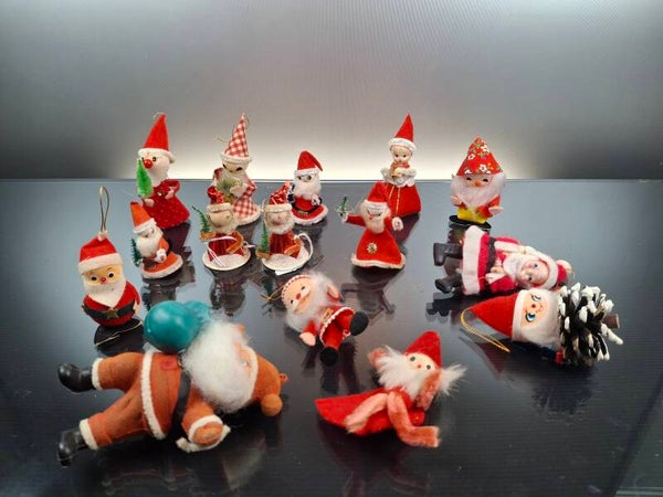 15 Vintage Christmas hangers Santa claus