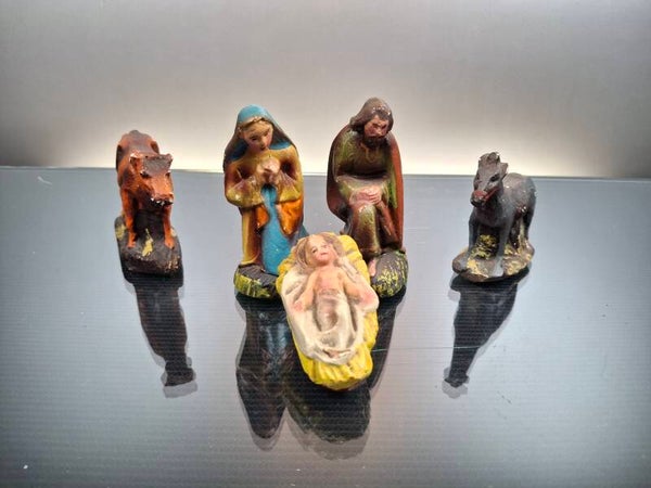 5 vintage Nativity figures