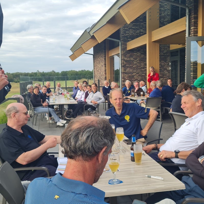 virgielopenborrel36.jpg