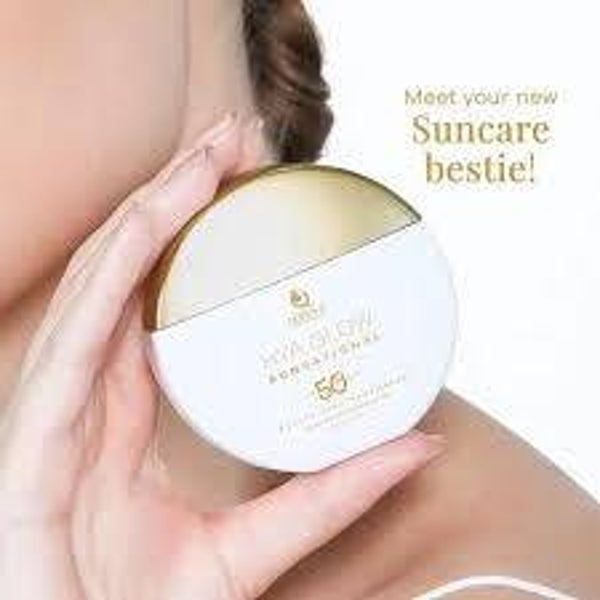 Queen D Hya Glow Active Tint Sunscreen 50g