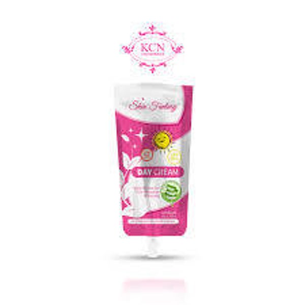 Skin Fantasy Day Cream SPF30 50g
